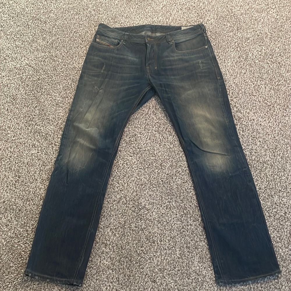 Mens Diesel Jeans Regular-Bootcut. 34 x 30
